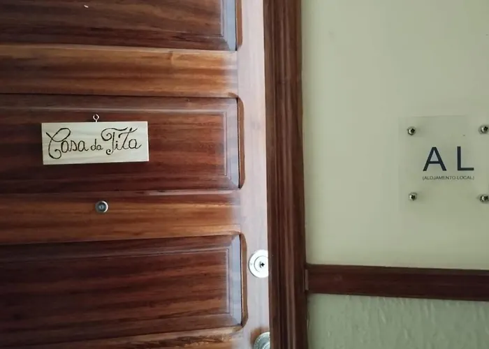 Casa Da Tita ヴィラ・プライア・デ・アンコラ